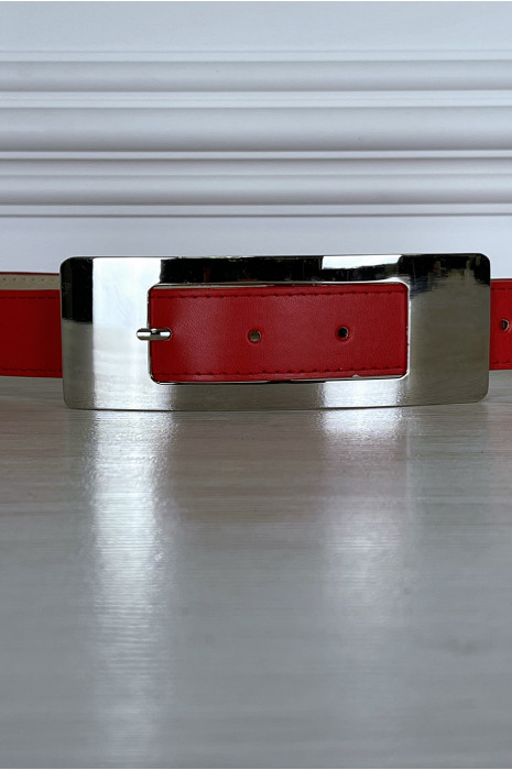 Thin red belt with long rectangular buckle - 5