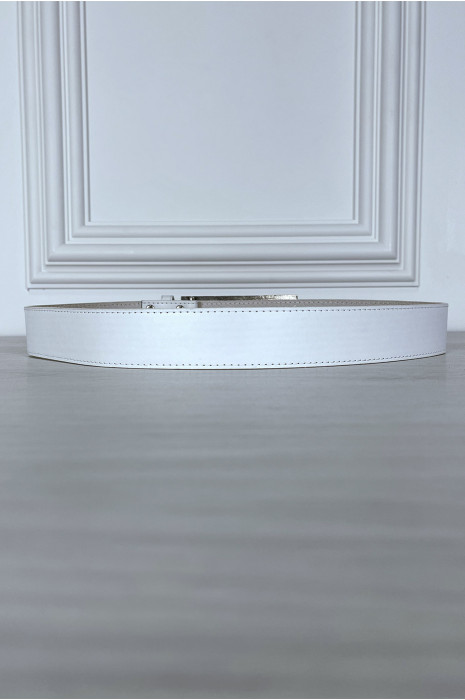 Thin white belt with rectangular rhinestone buckle - 1