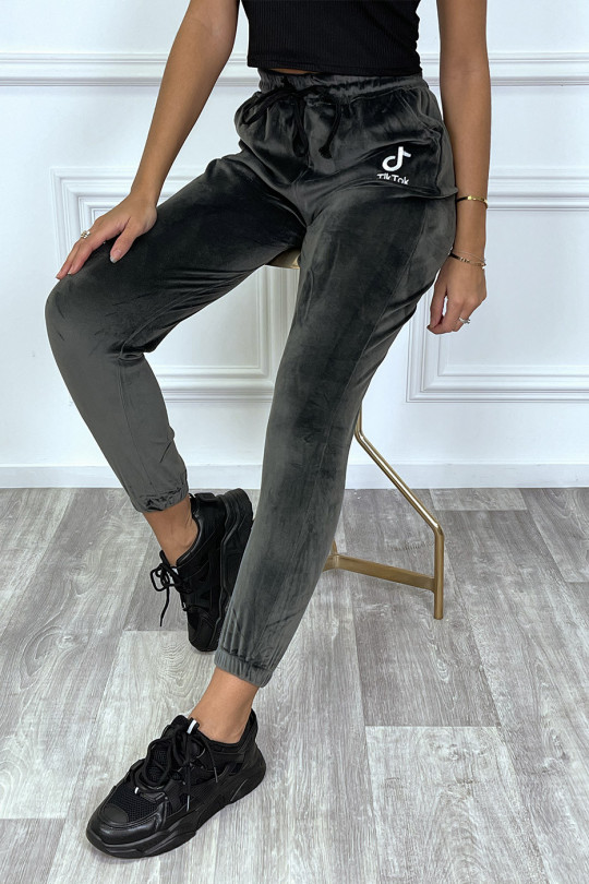 Gray peach skin joggers with TIKTOK lettering - 4