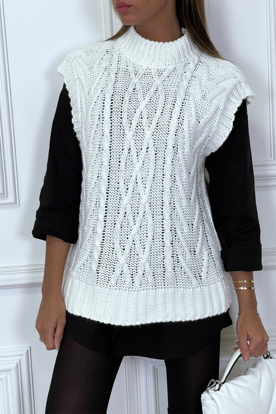 White sleeveless sweater in large cable knit and high collar - 2