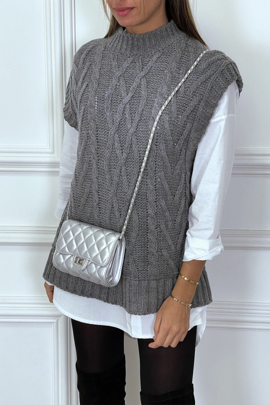 Anthracite sleeveless sweater in large cable knit with high collar - 2