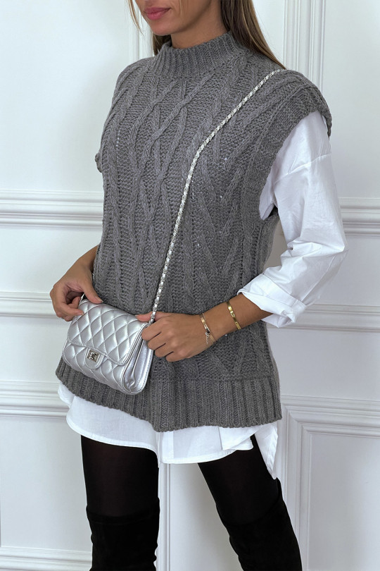 Anthracite sleeveless sweater in large cable knit with high collar - 4