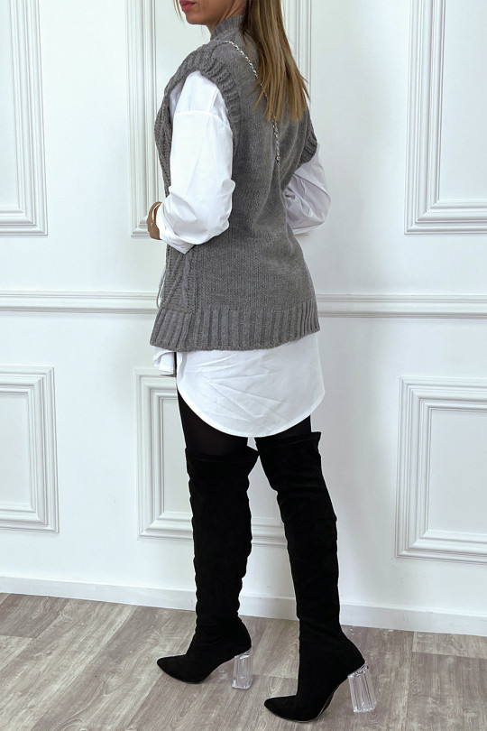Anthracite sleeveless sweater in large cable knit with high collar - 6