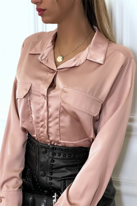 Chemise satiné en rose avec poches à l'avant - 2