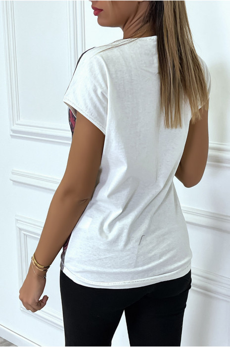 Casual white t-shirt with design and rhinestones on the front - 1