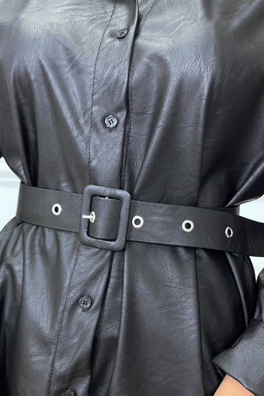 Chemise noire en simili à coupe asymétrique et ceinture - 1