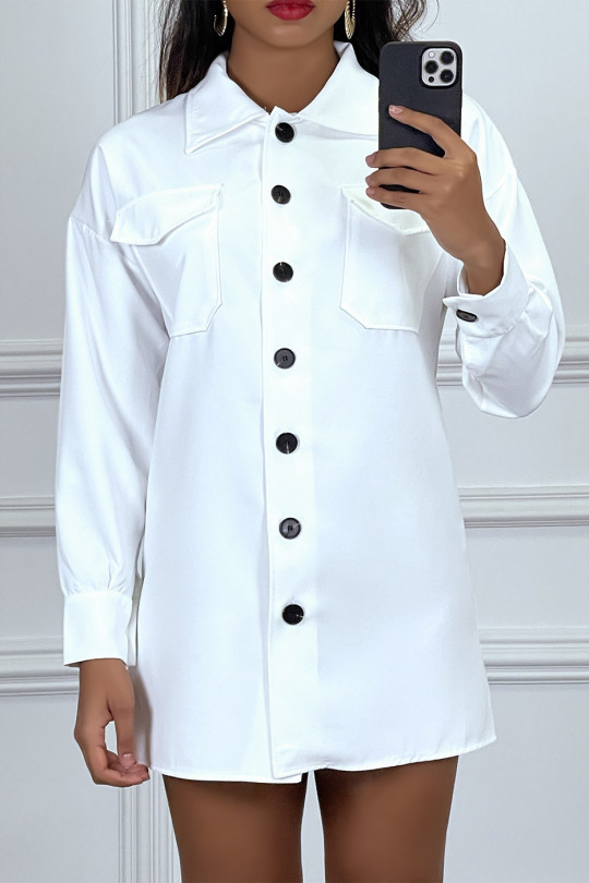 Chemise blanche longue à boutons et manches longues - 3