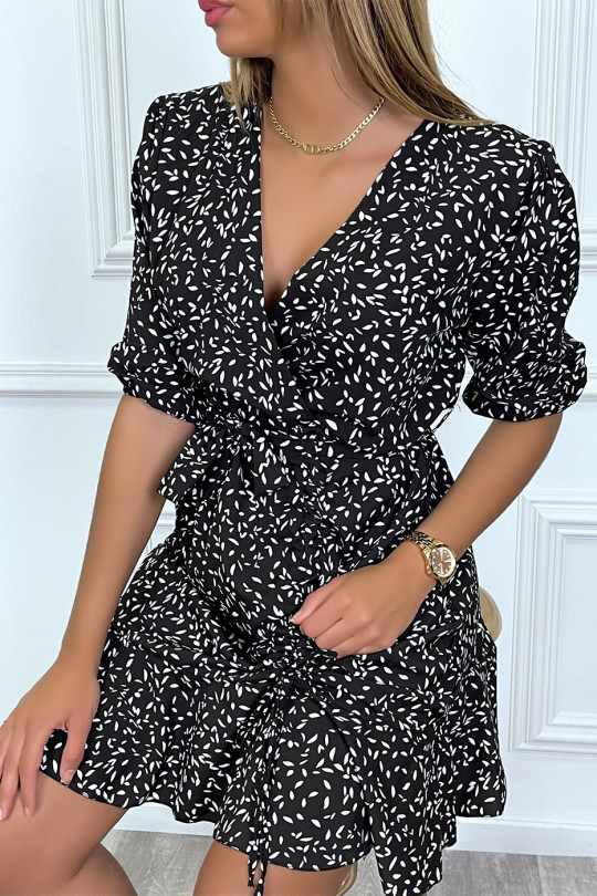 Robe motif noir et blanc croisé au buste et froncé sur le coté - 4 Robe motif noir et blanc croisé au buste et froncé sur le coté - 4