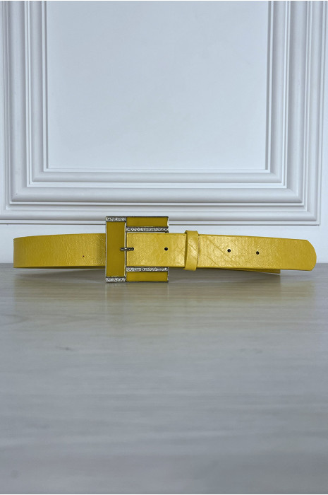 Yellow belt with shiny square buckle - 2