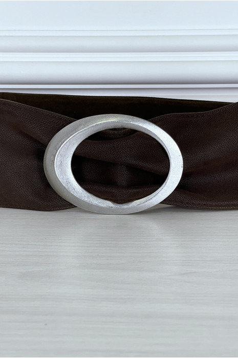 Soft brown belt with oval buckle - 2