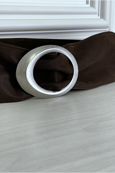 Soft brown belt with oval buckle - 3