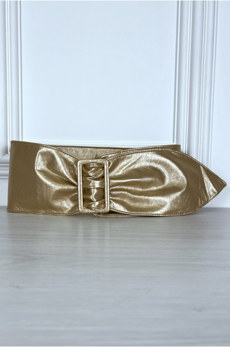 Ceinture dorée en similicuir avec boucle rectangle