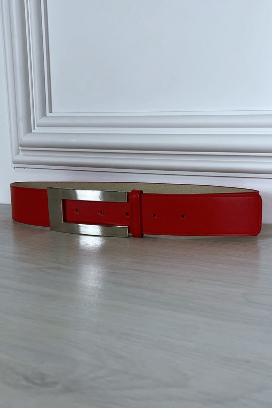 Red belt with rectangle buckle - 2