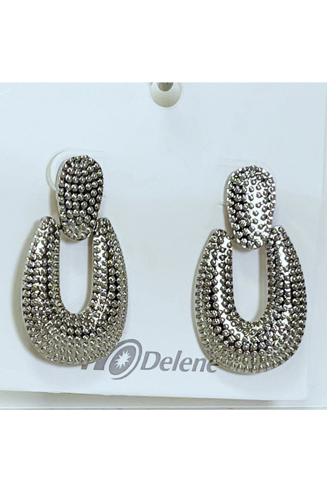 SiSZer earrings with embossed beads - 4