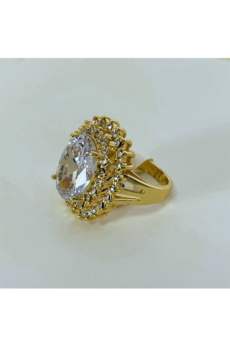 Bague princesse dorée avec pierres