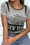 Tee shirt taupe imprimé avec fermeture eclair