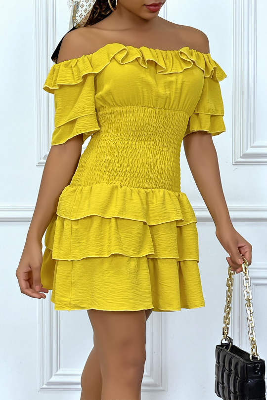 Korte gele jurk met ruche en geplooid in de taille - 2