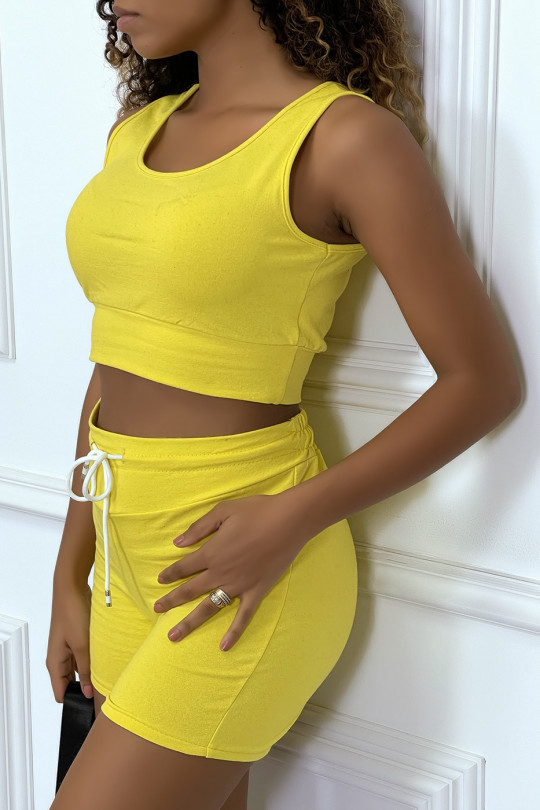 Cropped tank top and shorts set in yellow - 4