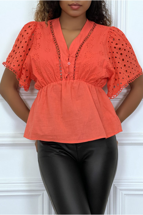 Blouse corail brodée et cintrée à la taille - 2