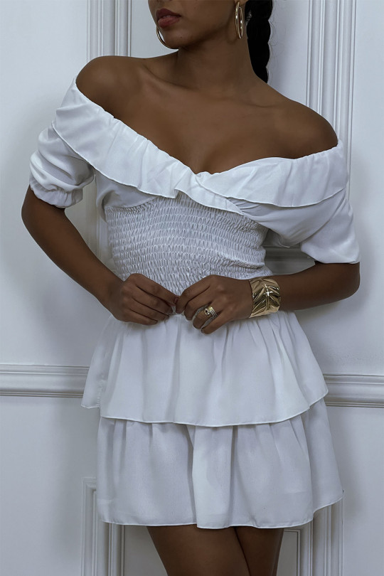 White dress crossed at the bust hanged with elastic at the waist and ruffle - 7