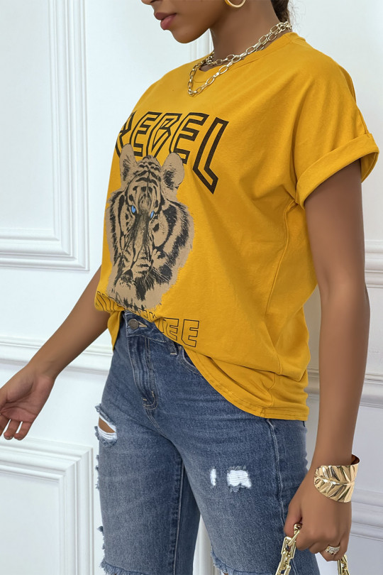 Loose mustard t-shirt with REBEL writing and lion head - 5
