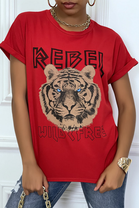 Loose red t-shirt with REBEL writing and lion head - 3