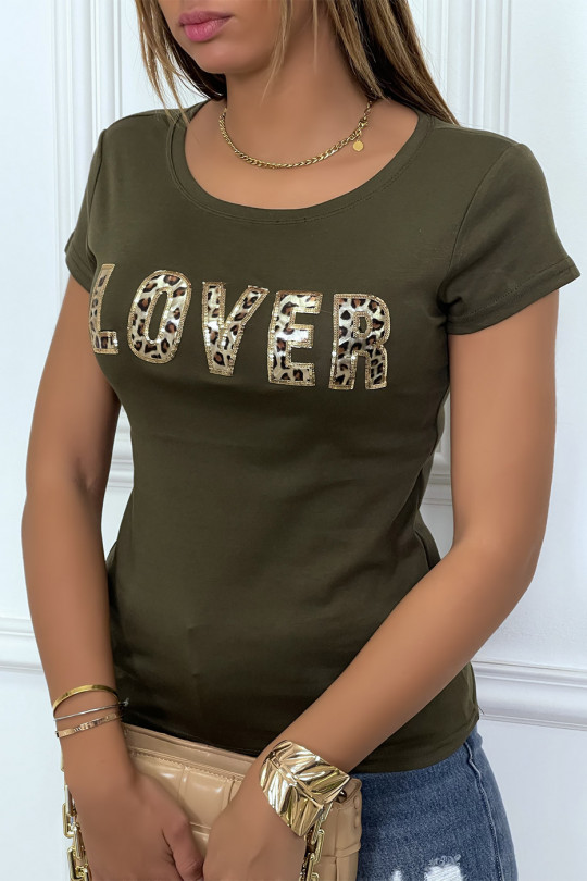 T-shirt kaki avec écriture LOVER en sequin et motif leopard - 2