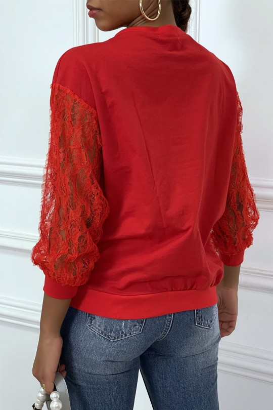 Red sweatshirt with lace sleeves and image - 4