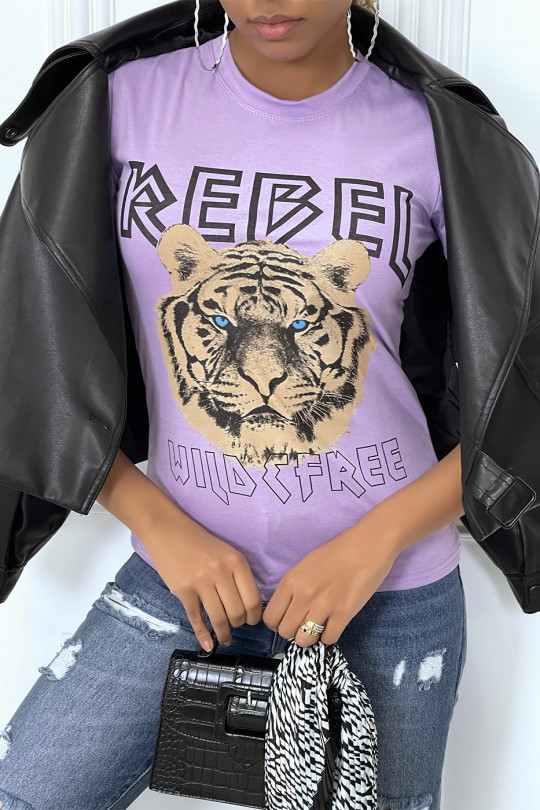Tee-shirt lila cintrée avec écriture REBEL et tête de lion - 6