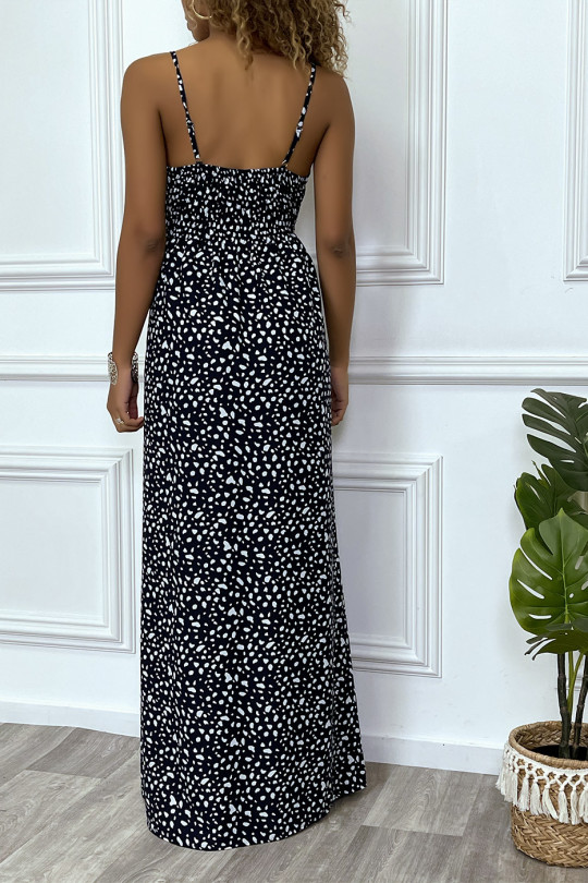 Long navy dress with white pattern crossed at the bust with elastic at the waist and at the back - 8