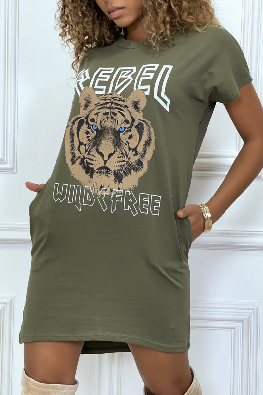 Khaki t-shirt dress with pockets and REBEL writing with lion design - 2