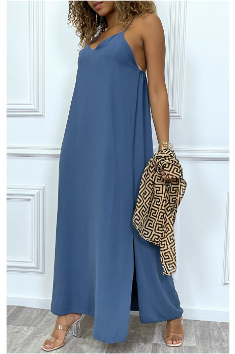 Longue robe indigo à fines bretelles et fentes sur les cotés - 3