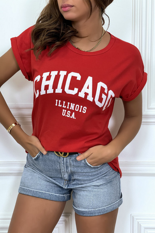 Chicago T-shirt in slightly loose red with cuffed sleeves - 1 Chicago T-shirt in slightly loose red with cuffed sleeves - 1