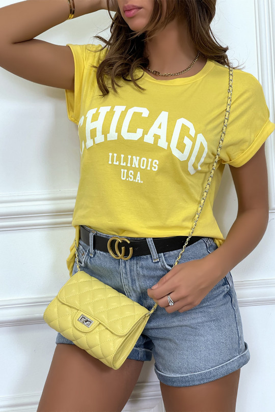 Licht losvallend Chicago t-shirt in geel met omgeslagen mouwen - 3