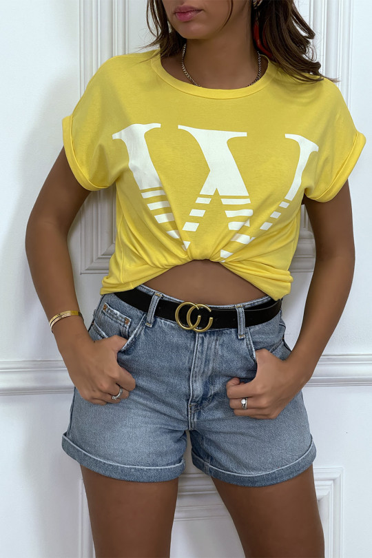 T-shirt loose jaune hyper tendance à manches retroussées et motif W - 5