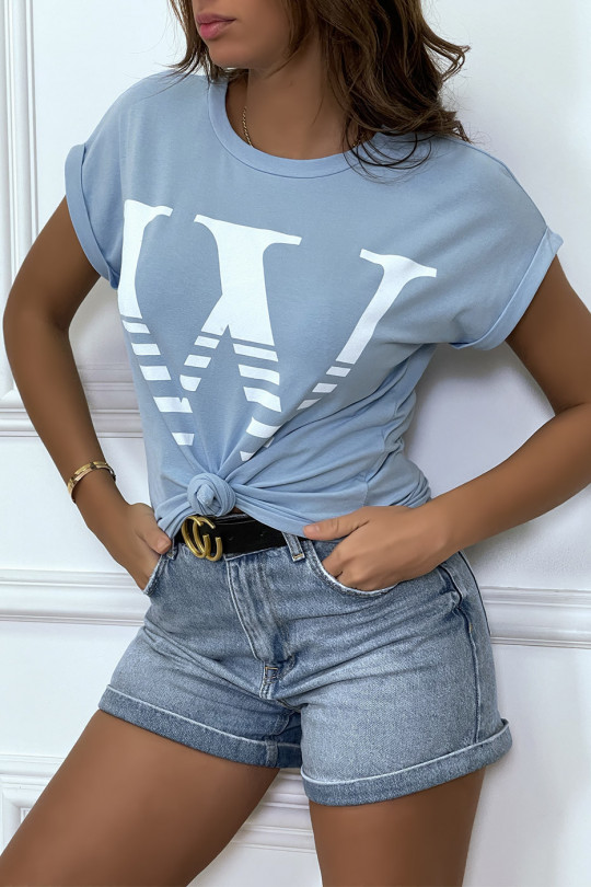 Trendy turquoise losvallend T-shirt met opgerolde mouwen en W-motief - 4