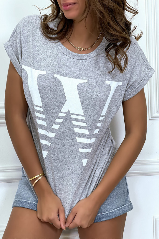 Trendy gray loose T-shirt with rolled up sleeves and W motif - 1