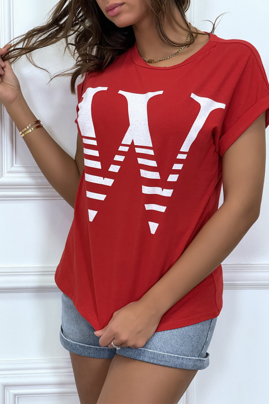 T-shirt loose rouge hyper tendance à manches retroussées et motif W - 2