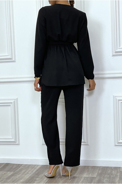 Ensemble cache coeur fluide et pantalon noir élégant - 6
