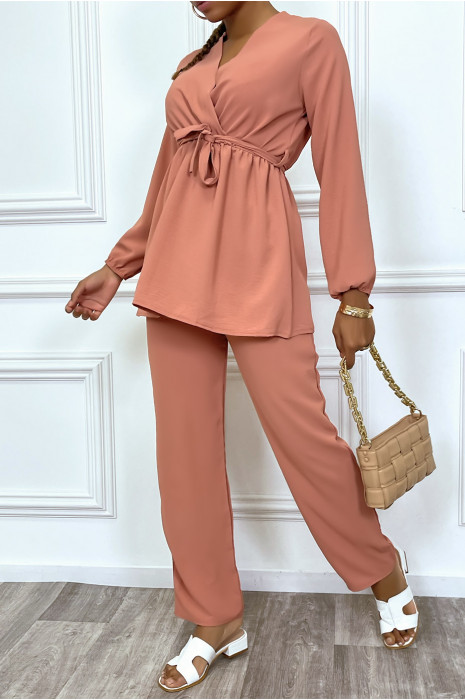 Ensemble cache coeur fluide et pantalon fuchsia élégant - 2