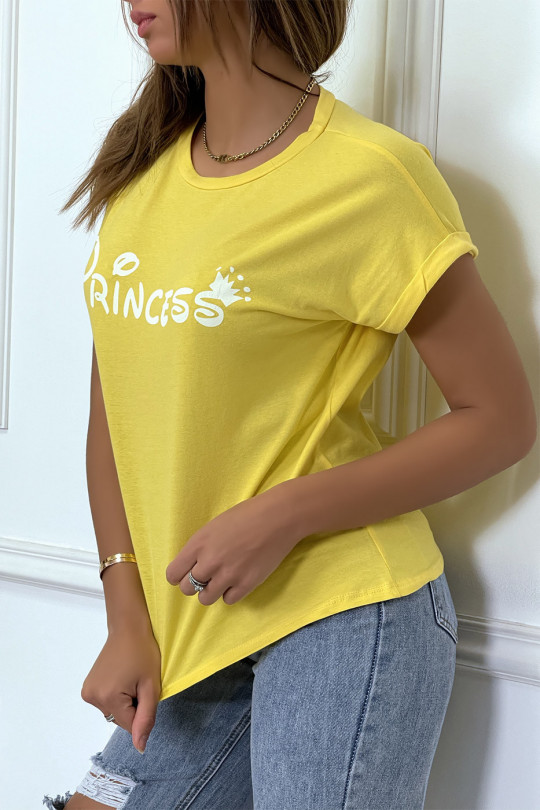T-YGirt jaune avec écriture "pincesse" et manches retroussées - 6