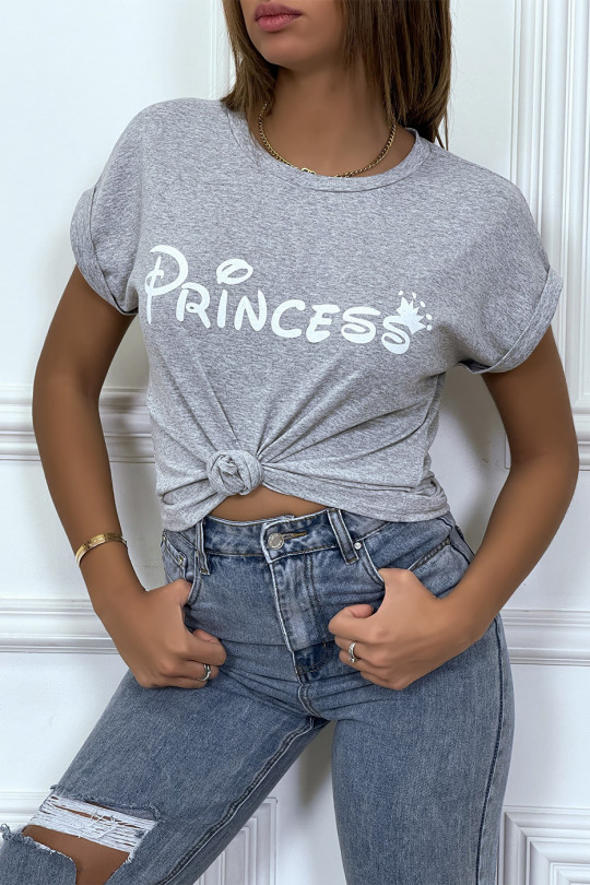 T-shirt gris avec écriture "pincesse" et manches retroussées - 4