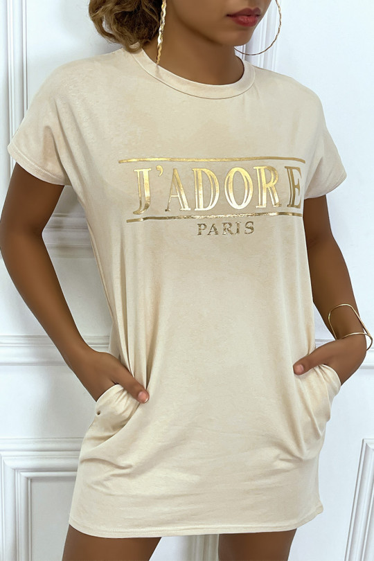 Robe T-shirt courte asymétrique beige avec écriture doré "J'adore" et poches - 5