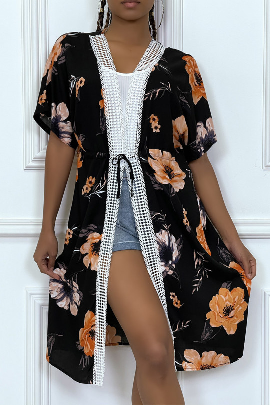 Black short-sleeved flower pattern kimono - 4