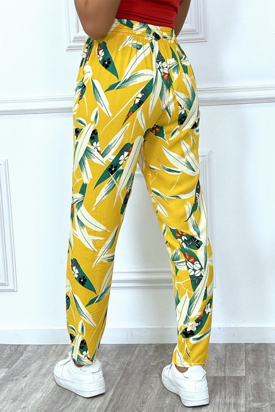 Pantalon fluide jaune avec poches et motif feuille très tendance - 6