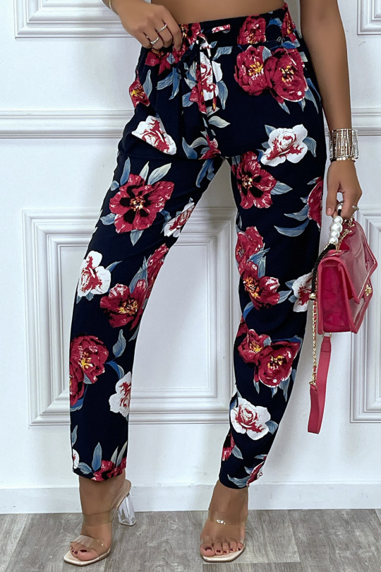 Pantalon fluide marine avec poches et joli motif fleuris très tendance - 3