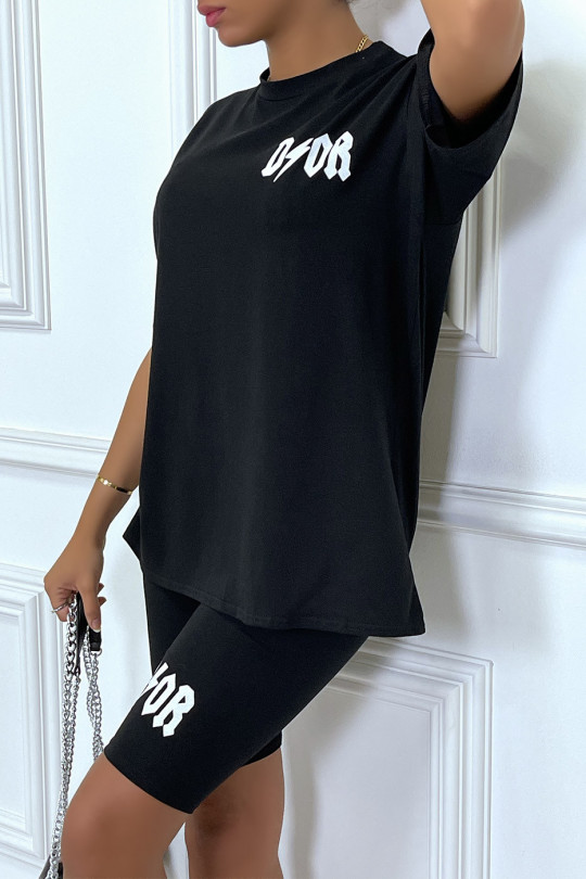 Luxe, op het merk geïnspireerde set van zwart T-shirt en fietsbroek - 4
