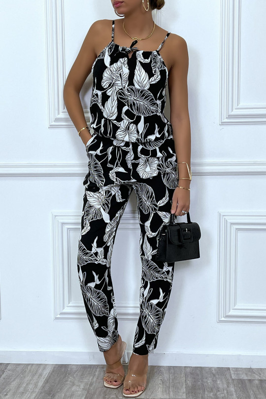 Black jumpsuit with white leaf pattern - 2