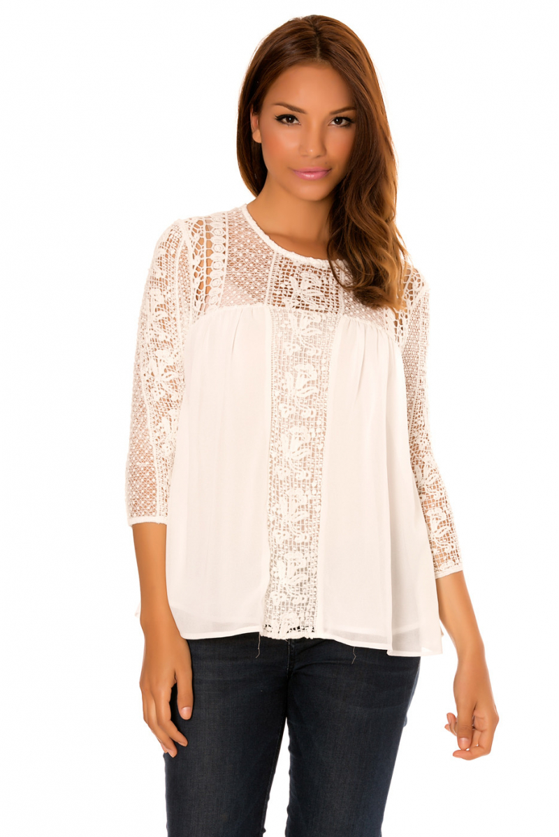 White top with 3/4 sleeves, lace with lining. F2617 - 1