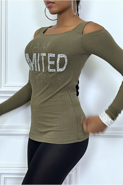 Pull kaki cotelé  avec ecriture strass et épaules dénudées - 4